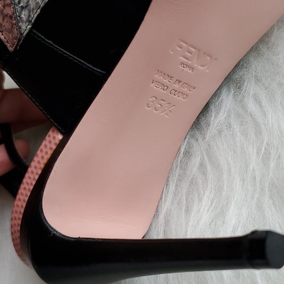 NWT FENDI Rocker Bug Sandal Collection - Picture 8 of 14